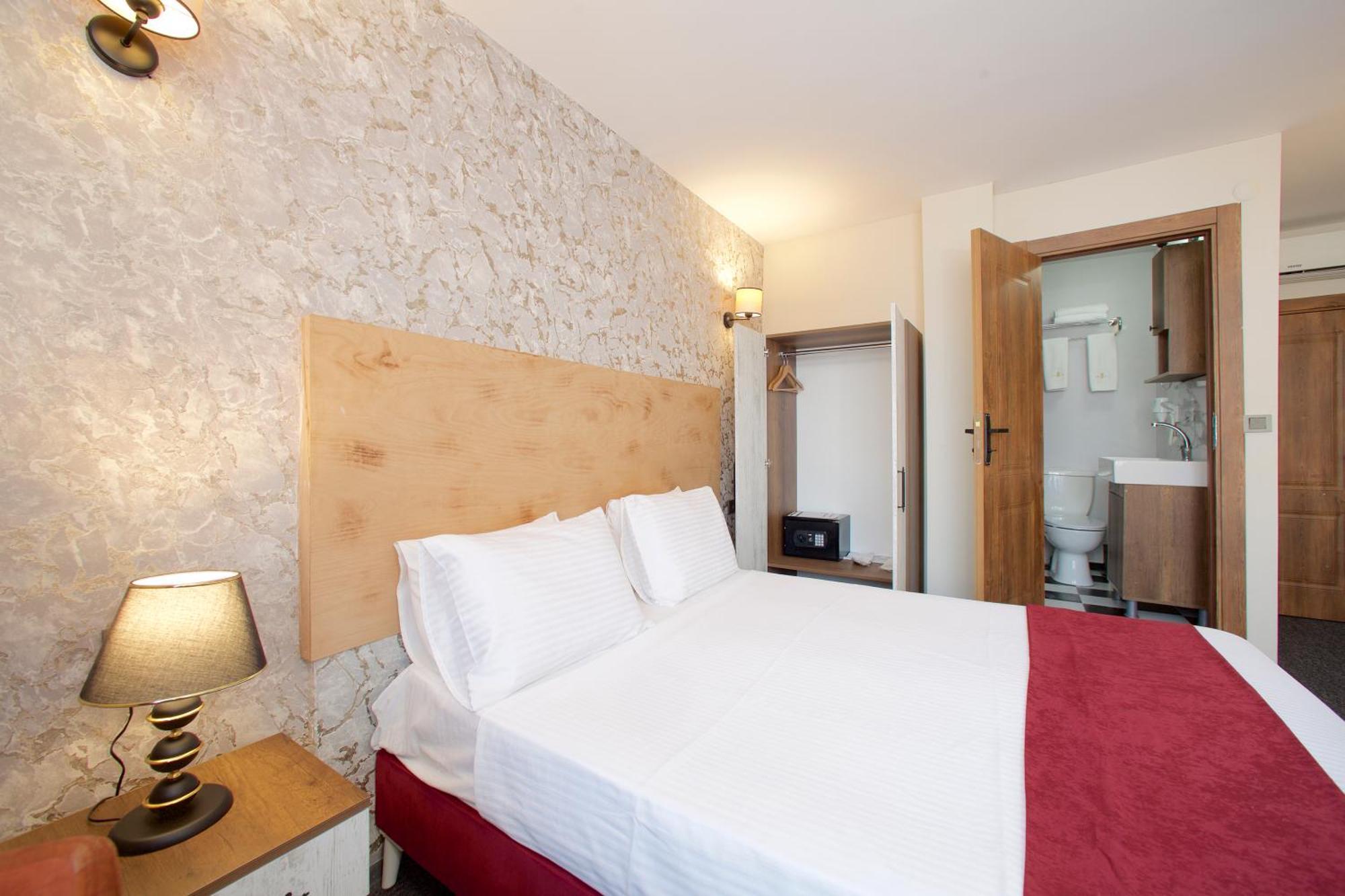 Galata By Boss Hotel Istanbul Exterior photo